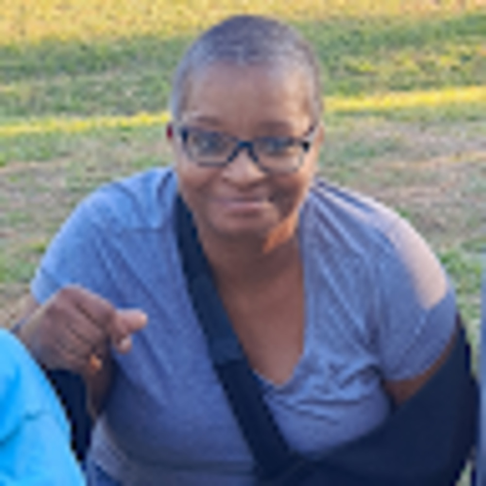 Meet your Posher, Pamela